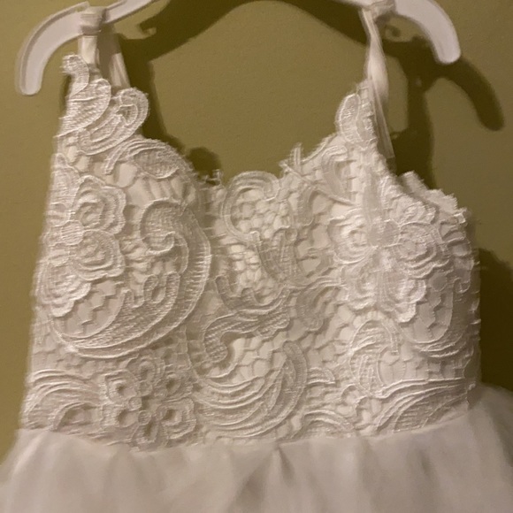 Flower girl dress - Picture 2 of 4